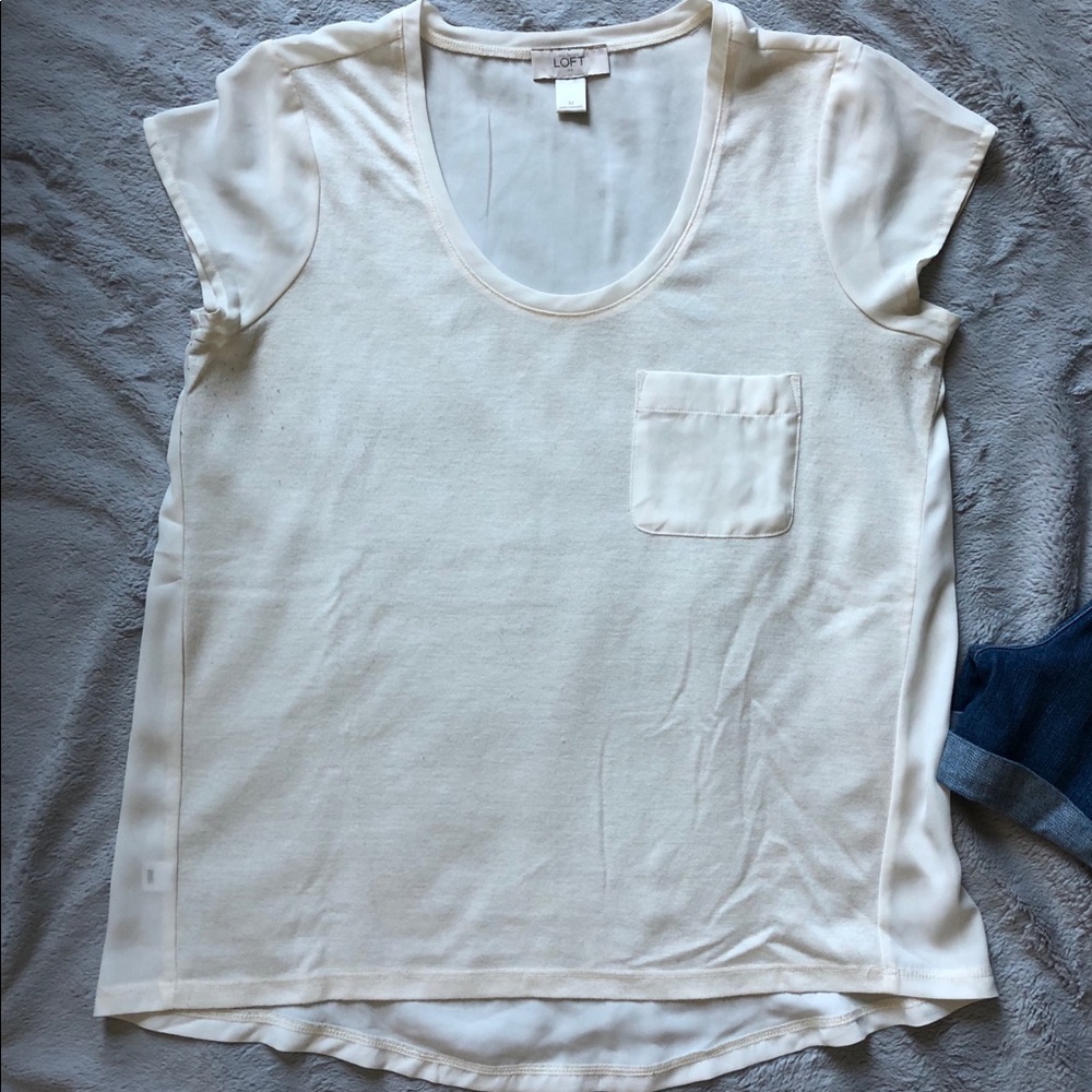 Loft cream tee shirt with chiffon back and details